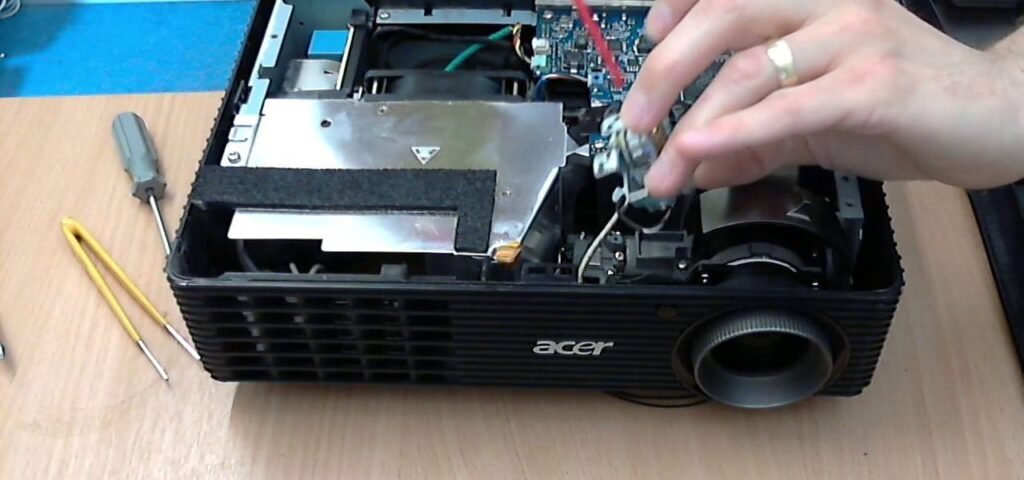 projector-repairs